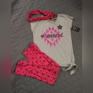 Gray and Pink #Weekend T-Shirt and Leggings Set